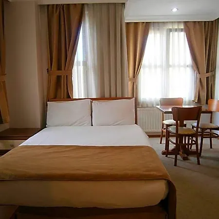 Hotel Nova 5*