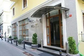 Ξενοδοχείο Nova 5*